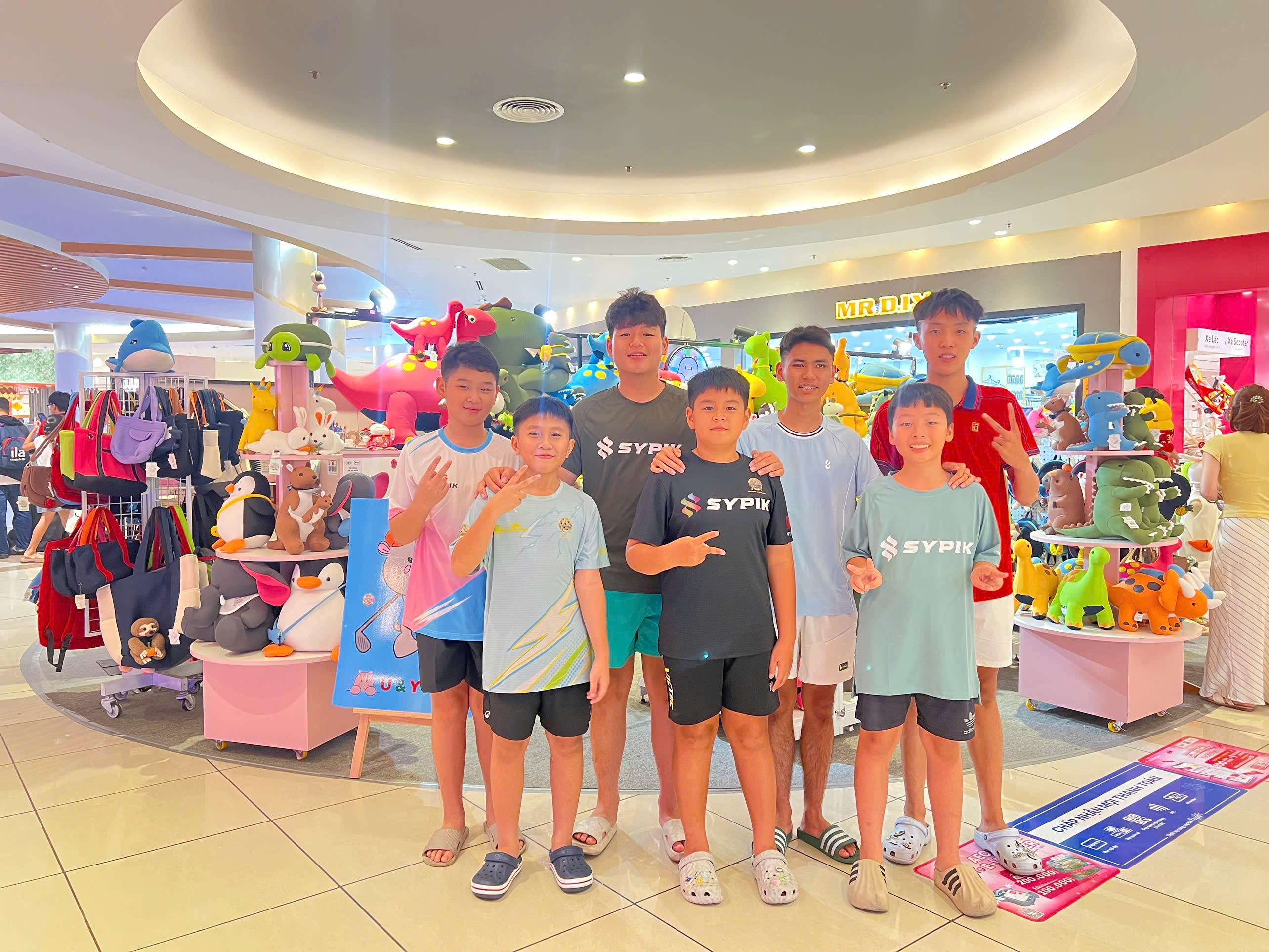 Tập thể An Giang Junior
