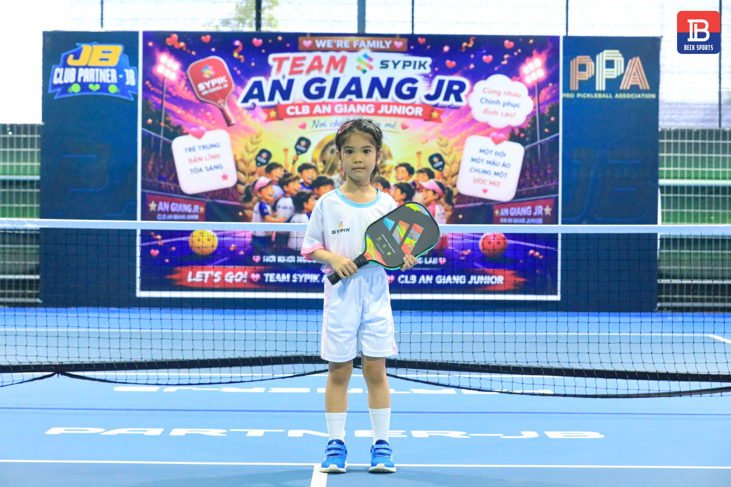 Đoàn Minh Xuân tập luyện Pickleball